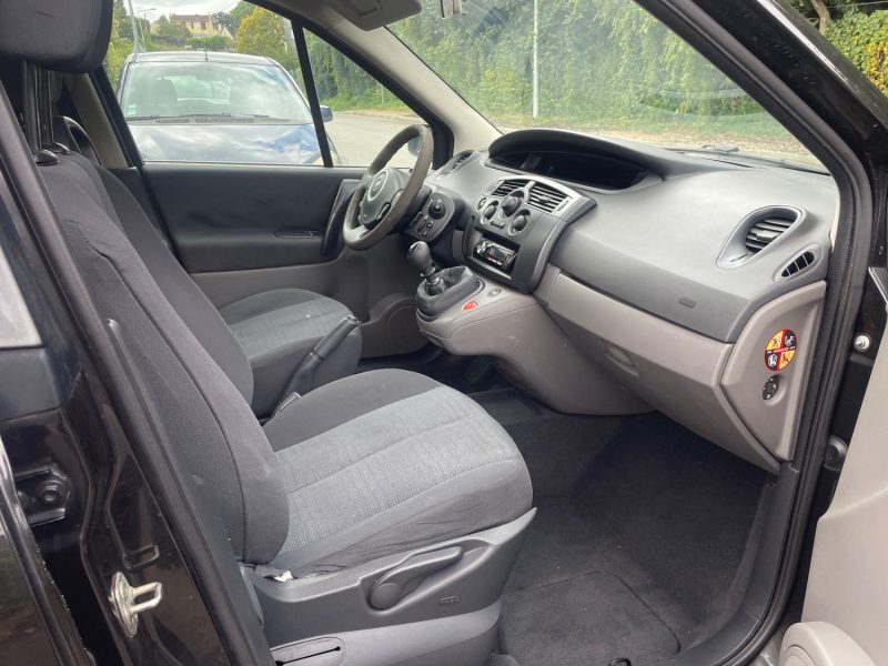 RENAULT MEGANE SCENIC II 1.5DCI 105CH