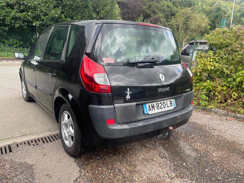 RENAULT MEGANE SCENIC II 1.5DCI 105CH