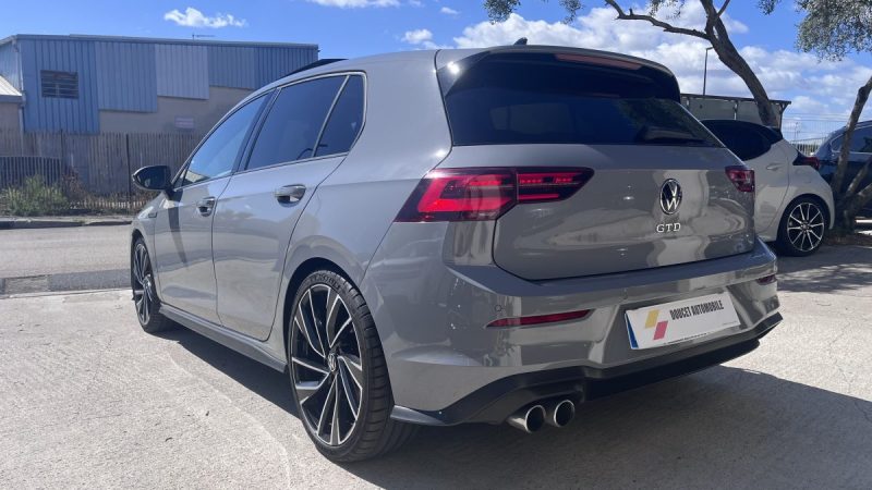 VOLKSWAGEN GOLF 2022