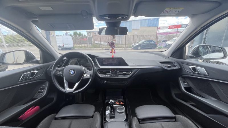 B.M.W. SERIE 1 F40 116i 109ch Sport