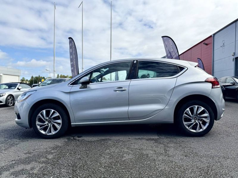 CITROEN DS4 2.0 HDi135 So Chic