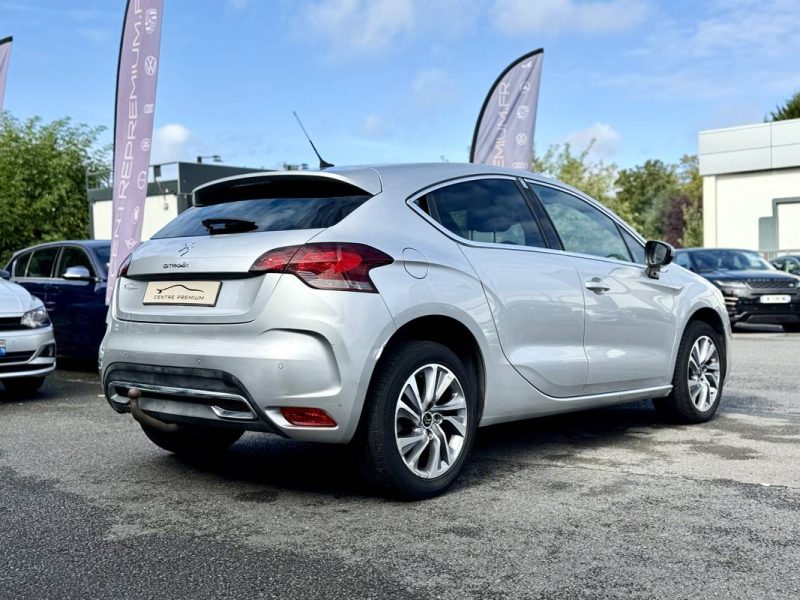 CITROEN DS4 2.0 HDi135 So Chic