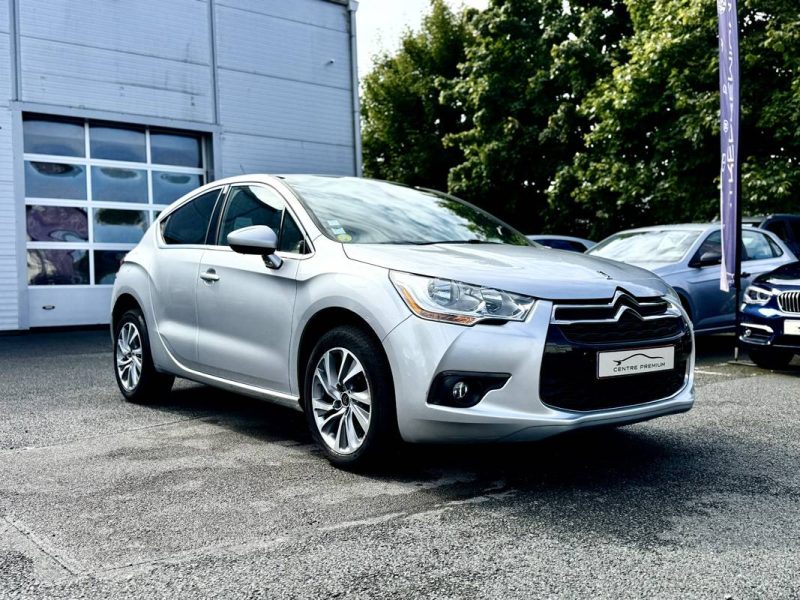 CITROEN DS4 2.0 HDi135 So Chic
