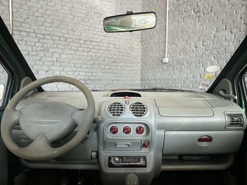 RENAULT TWINGO 2001