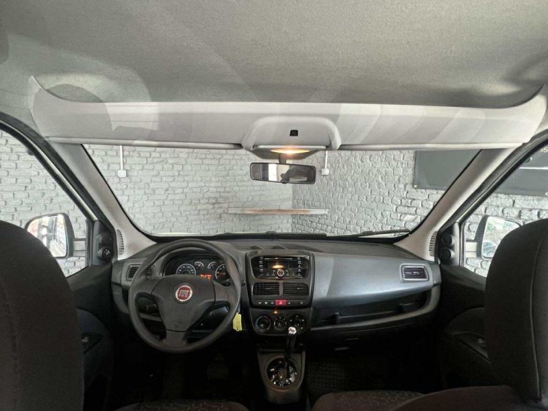 FIAT DOBLO BOITE AUTO 1.6 DIESEL 7 PLACES 