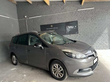 RENAULT MEGANE SCENIC 2015