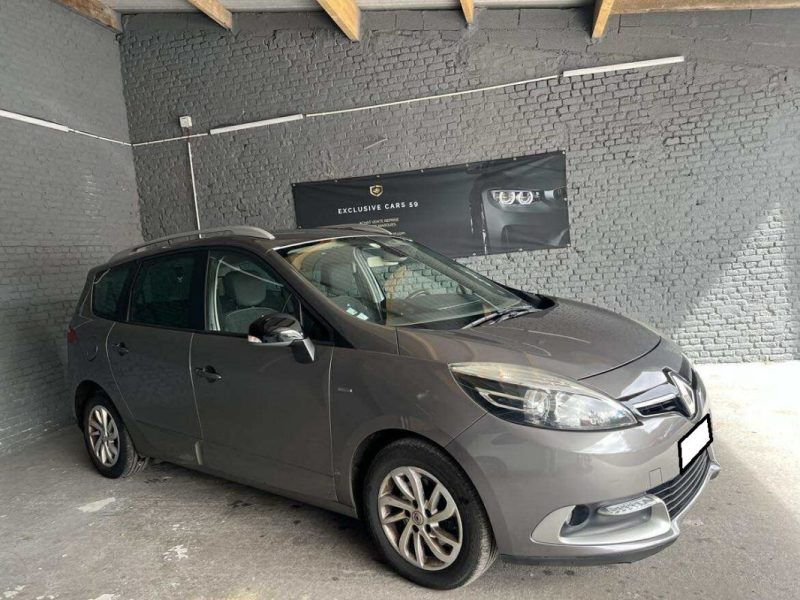 RENAULT MEGANE SCENIC 2015