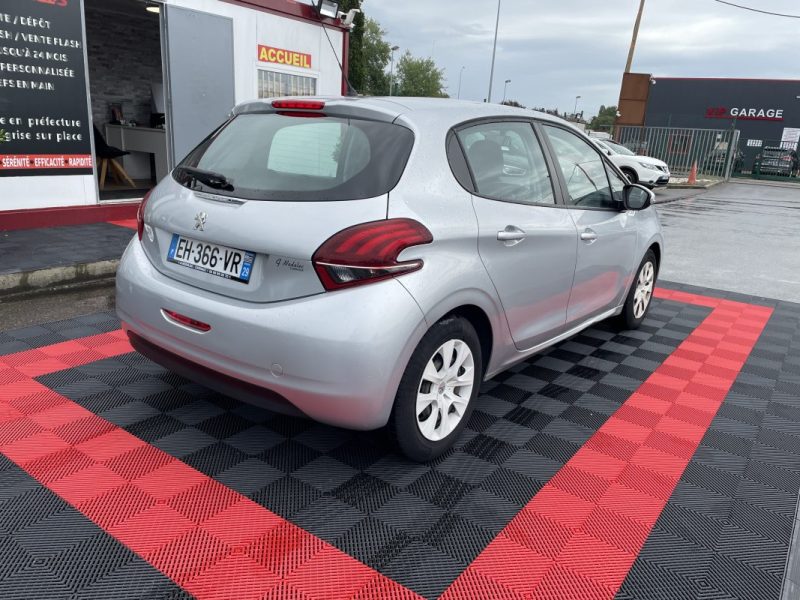 PEUGEOT 208 1.2 L 68ch Like 5p GARANTIE 3/12 MOIS