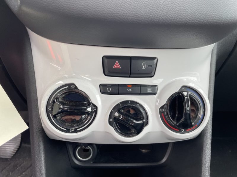 PEUGEOT 208 1.2 L 68ch Like 5p GARANTIE 3/12 MOIS