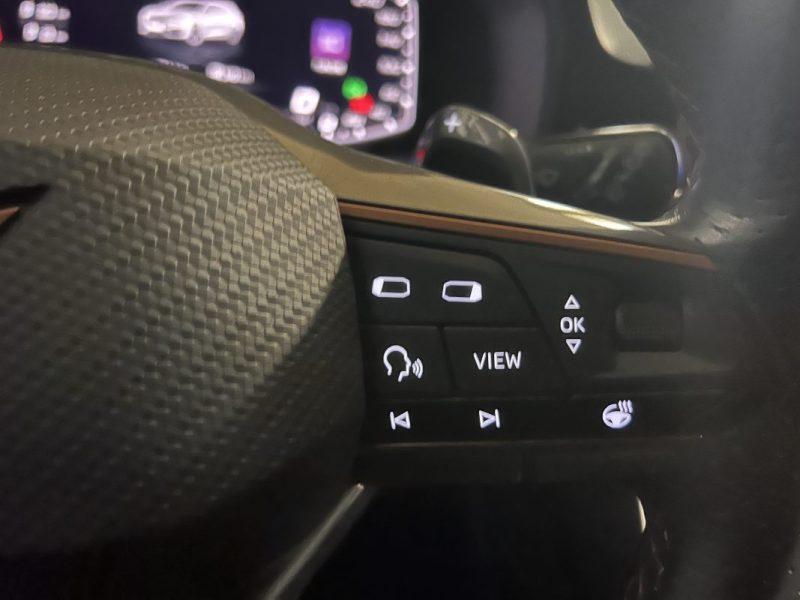 CUPRA LEON ST E-HYBRID 245CH - GRIS ENCELADE MAT 42500KM