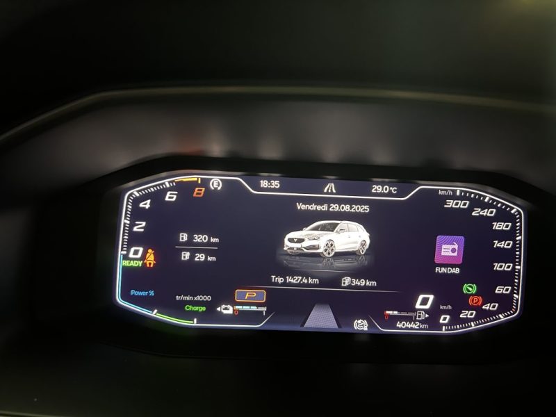 CUPRA LEON ST E-HYBRID 245CH - GRIS ENCELADE MAT 42500KM