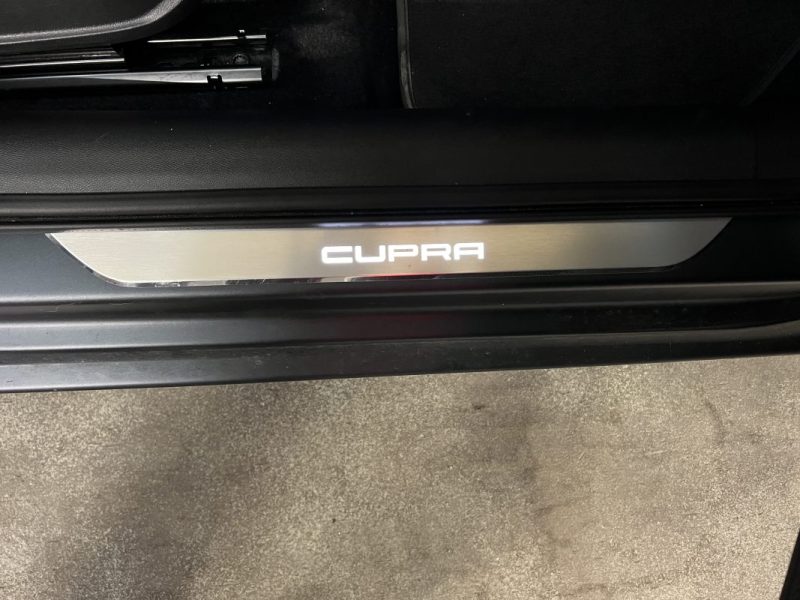 CUPRA LEON ST E-HYBRID 245CH - GRIS ENCELADE MAT 42500KM