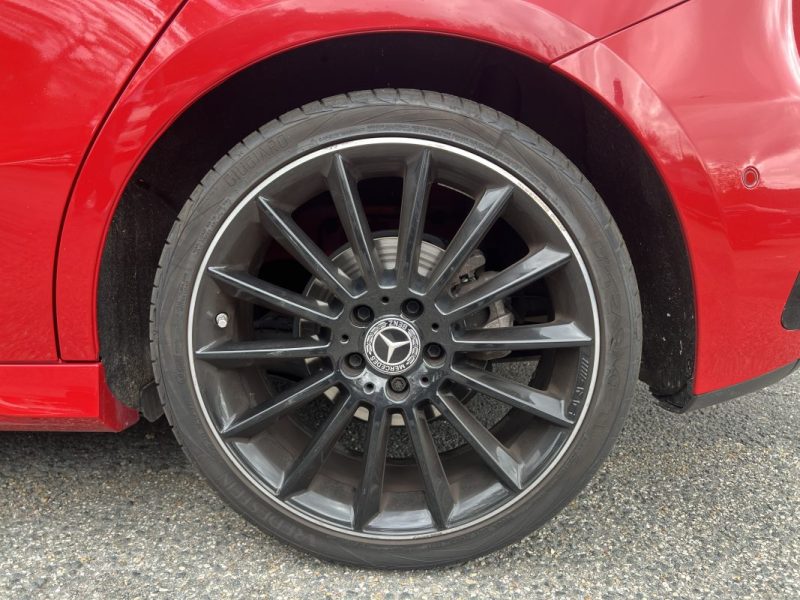 MERCEDES CLASSE 160 109ch AMG LINE