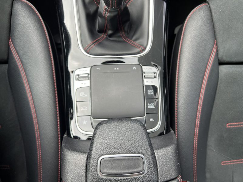 MERCEDES CLASSE 160 109ch AMG LINE