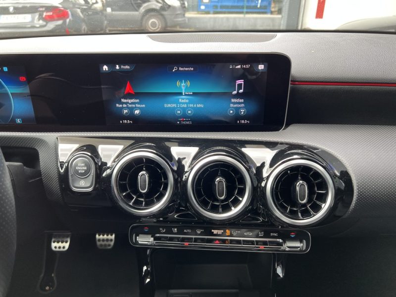 MERCEDES CLASSE 160 109ch AMG LINE