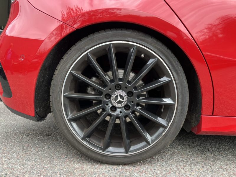 MERCEDES CLASSE 160 109ch AMG LINE