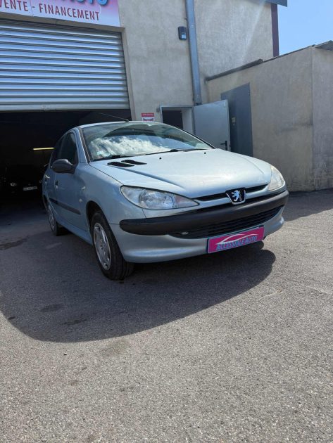 PEUGEOT 206 2001