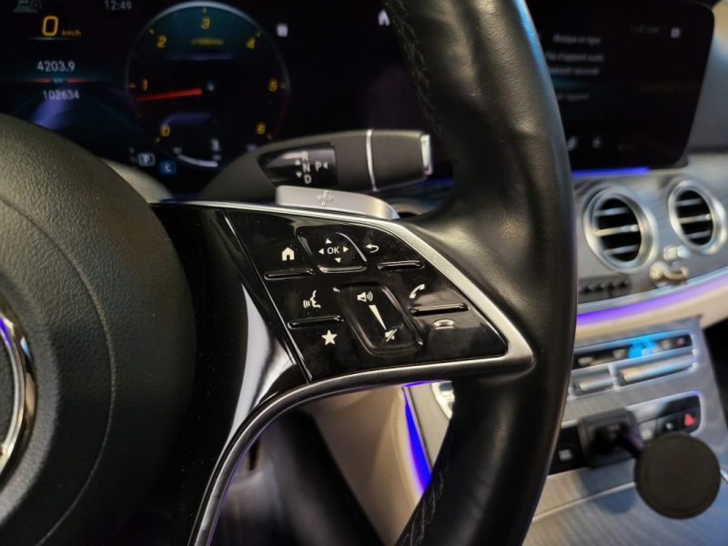 MERCEDES Classe E 220d 194ch AMG LINE / TOIT OUVRANT / SIEGES ELECTRIQUES A MEMOIRE/ BURMESTER