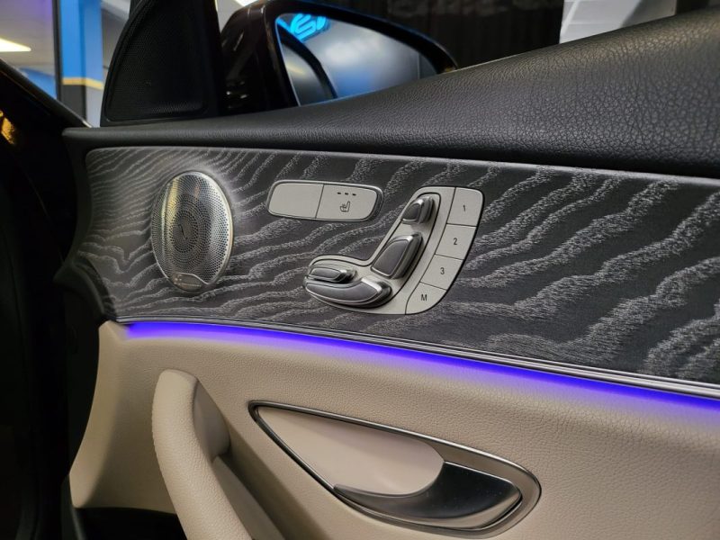 MERCEDES CLASSE E 220 D 194ch AMG LINE /TOIT OUVRANT /SIEGES ELECTRIQUES A MEMOIRE/ BURMESTER