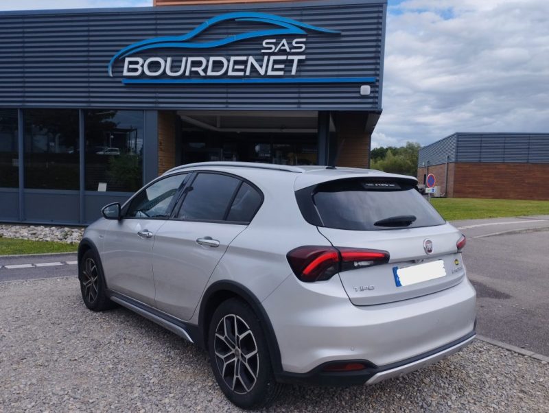 FIAT TIPO 1.0 FireFly Turbo 100ch S/S Cross