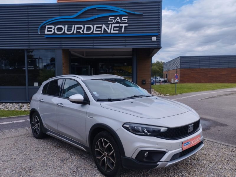 FIAT TIPO 1.0 FireFly Turbo 100ch S/S Cross