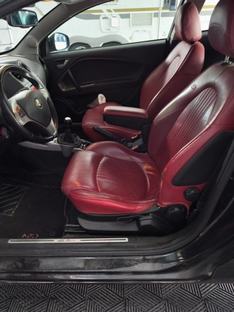 ALFA ROMEO ALFA ROMEO MITO 1.6 JTDM EXCLUSIVE 120 Cv REGULATEUR DE VITESSE - CLIMATISATION - CUIR - RADAR ARRIERE  2012