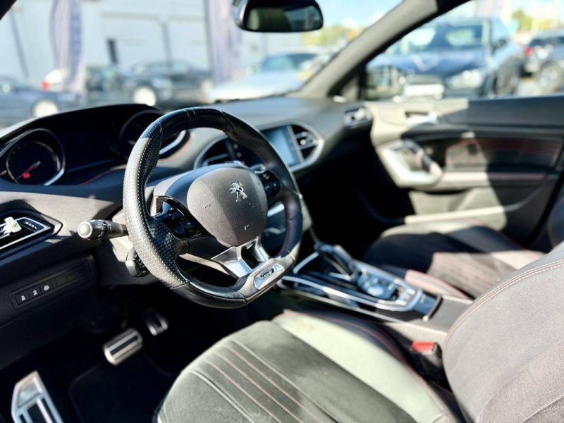 PEUGEOT 308 2.0 BlueHDi 180ch S&S GT EAT8