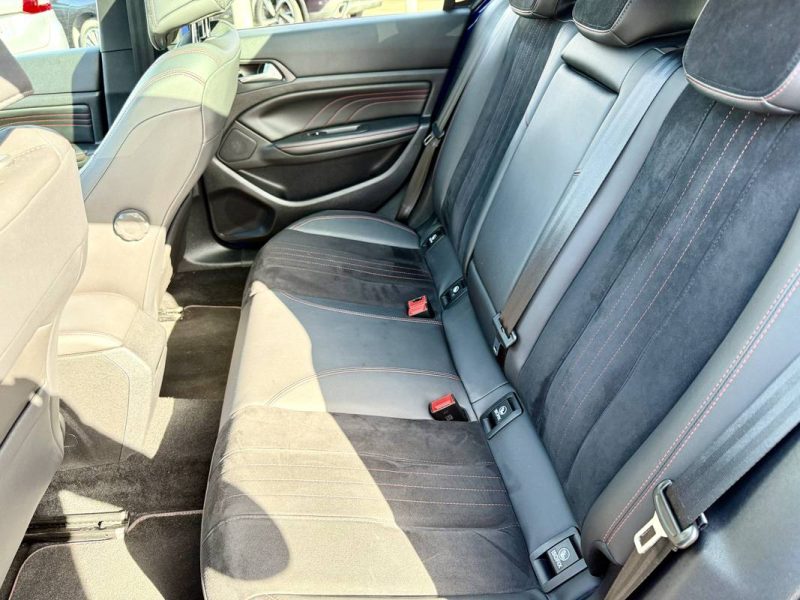 PEUGEOT 308 2.0 BlueHDi 180ch S&S GT EAT8