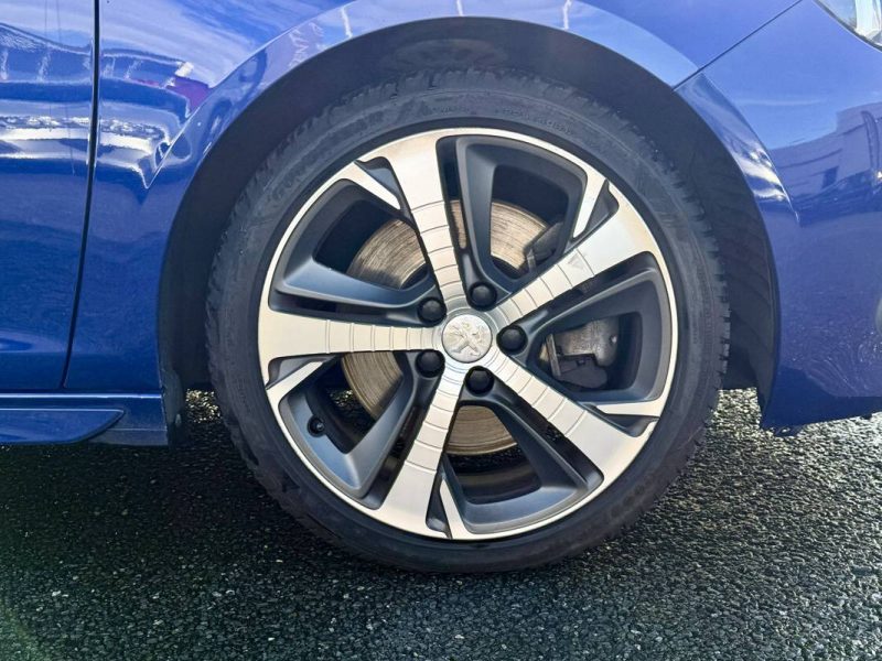 PEUGEOT 308 2.0 BlueHDi 180ch S&S GT EAT8