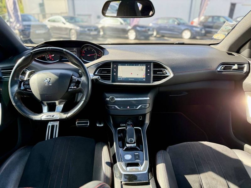 PEUGEOT 308 2.0 BlueHDi 180ch S&S GT EAT8
