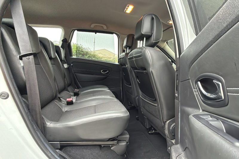 RENAULT GRAND SCENIC 1.5 dCi 110 Authentique 5 places BVM6