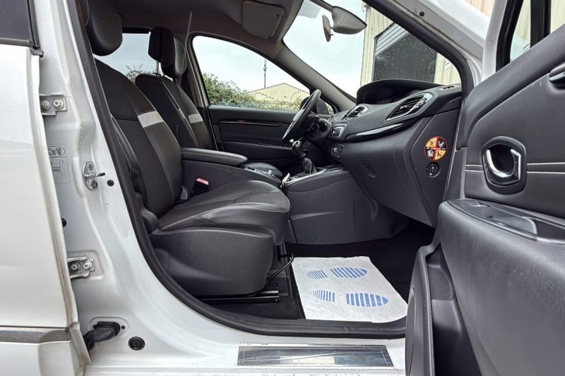 RENAULT GRAND SCENIC 1.5 dCi 110 Authentique 5 places BVM6