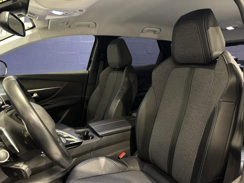 PEUGEOT 3008 1.5 BlueHDi 130ch S&S Allure EAT8