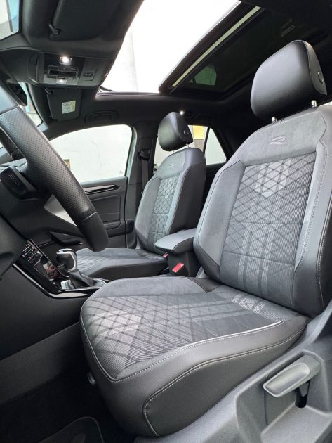 VOLKSWAGEN T-ROC 2024