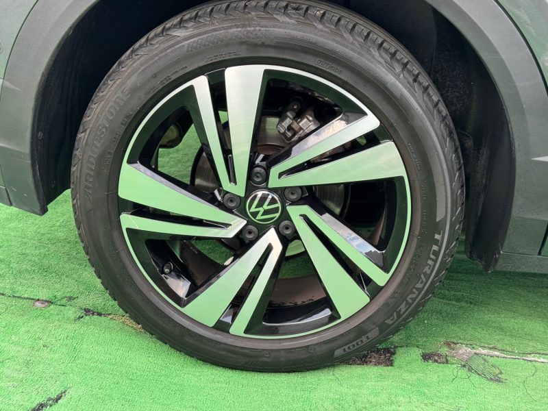 VOLKSWAGEN T-ROC 2024