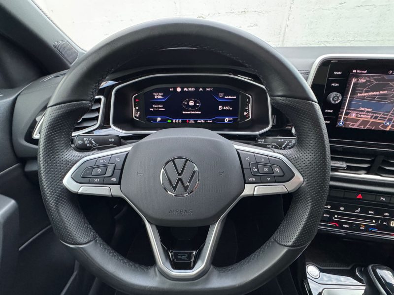 VOLKSWAGEN T-ROC 2024