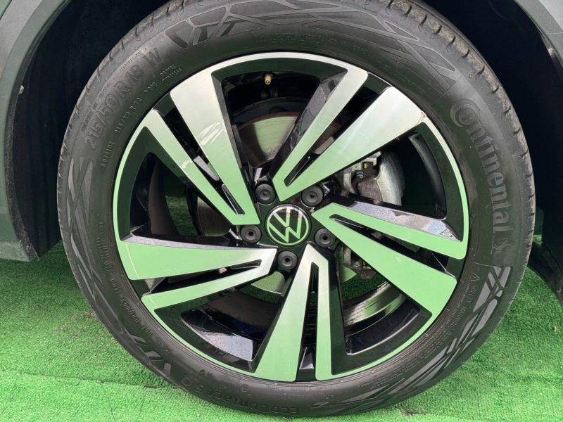 VOLKSWAGEN T-ROC 2024