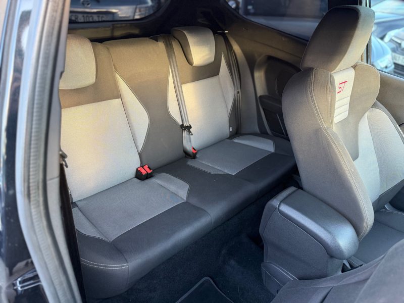 FORD FIESTA 1.6 TURBO 182CH ST PACK PERFORMANCE GARANTIE