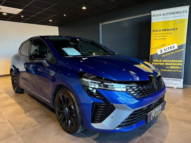 RENAULT  CLIO 2024