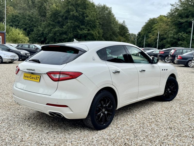 MASERATI LEVANTE 3.0 V6 275ch Diesel GranLusso 2