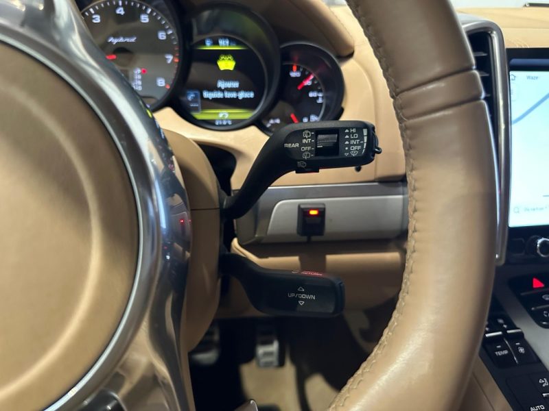 PORSCHE CAYENNE S Hybrid 3.0 V6 380CH / SUIVI COMPLET