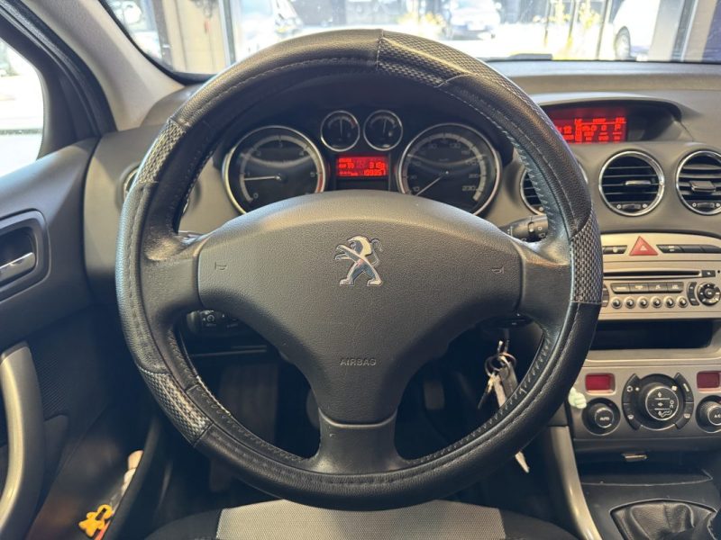 PEUGEOT 308 1.6 HDI 92CH