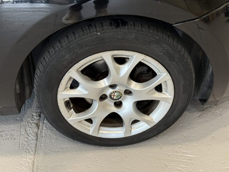 ALFA ROMEO MITO 2011