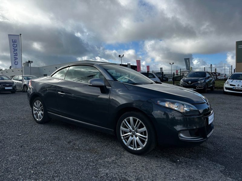 RENAULT MEGANE CC 1. DCI 110 EDC Décapotable Cabriolet boite automatique 