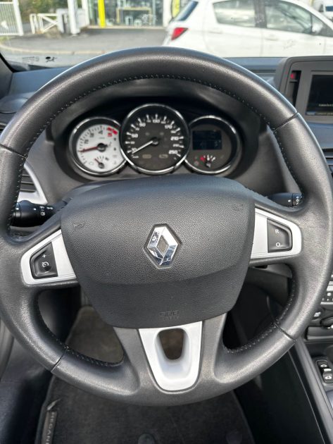 RENAULT MEGANE CC DCI 110 EDC Décapotable Cabriolet boite automatique 