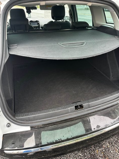 RENAULT CLIO TCE 90 Estate eCo2 Break SL LIMITED 