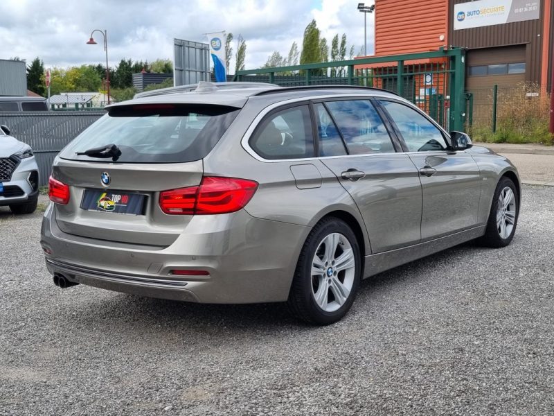 BMW Serie 3 330i Touring SportLine xDrive 252ch BVA8