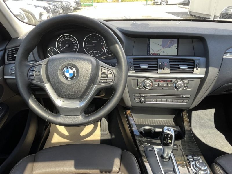 BMW SERIE X3 xDrive 20dA 184ch Confort