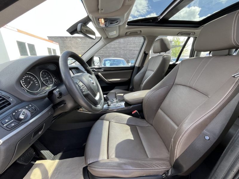 BMW SERIE X3 xDrive 20dA 184ch Confort