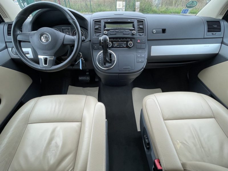 Volkswagen Multivan T5 2.0 TDI 180 ch HighLine DSG 4Motion